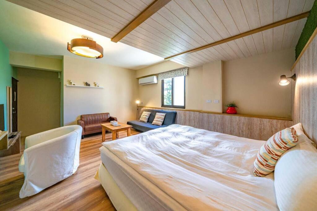 Hejia B&B Хуалиен Сити Екстериор снимка